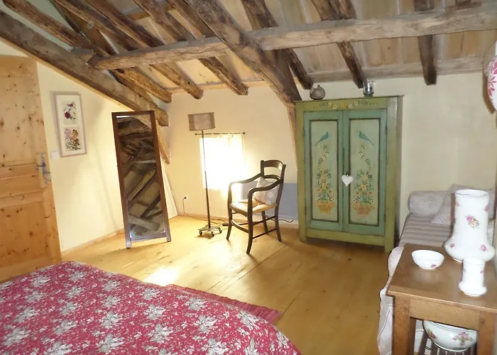 La Belle Poule - Faverolle Casa de Férias *